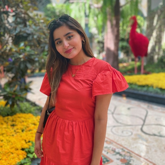 Meet your Posher, Minhal - Picture 1 of 1